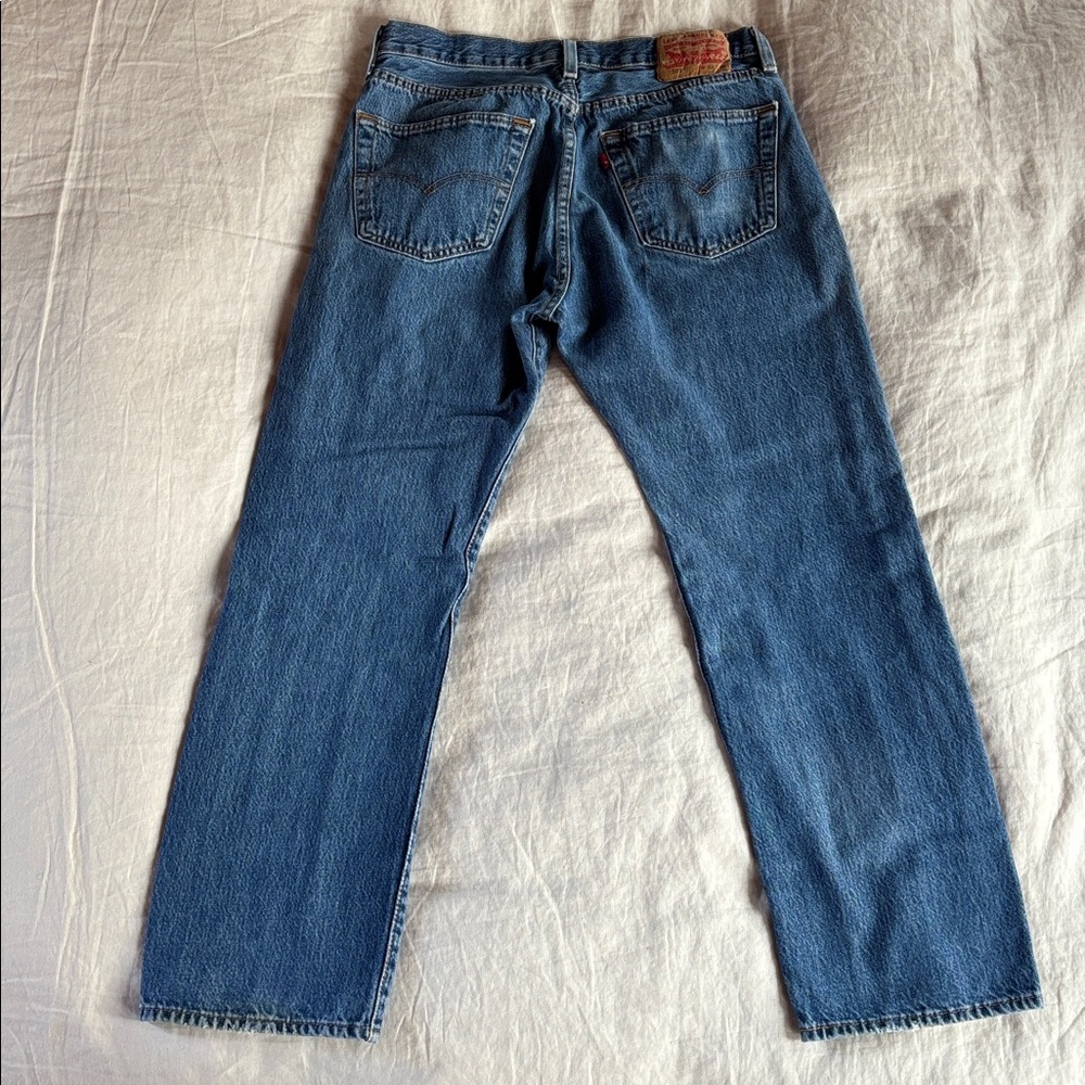 Levi’s 501 Jeans - Picture 9 of 10